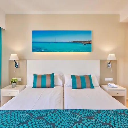 Otel Universal Lido Park & 4*