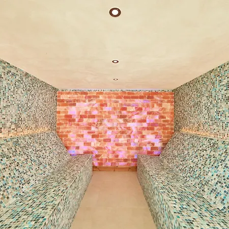 Universal Lido Park & Otel 4*